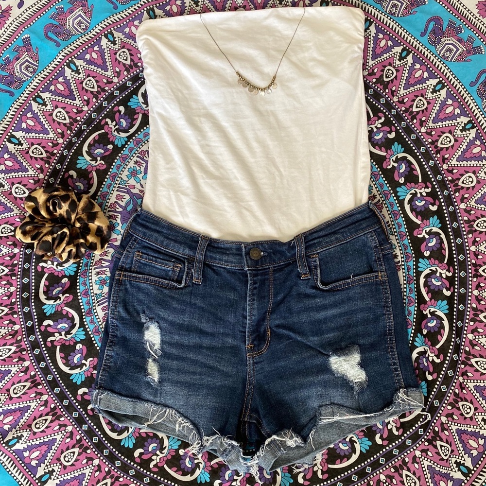 Hollister Mid Rise Shorts
